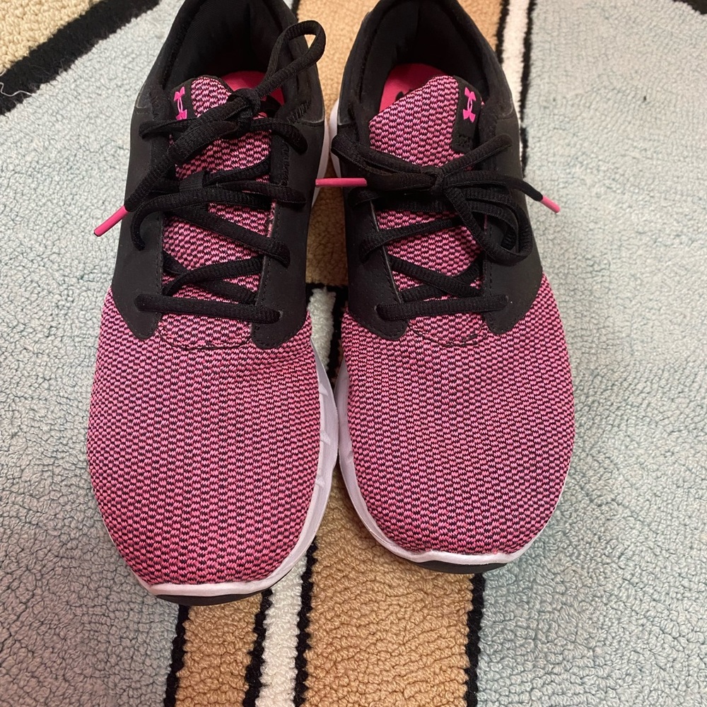 Under Armor Shoes - image 2